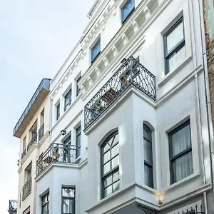  Apartment Nm Beyoglu